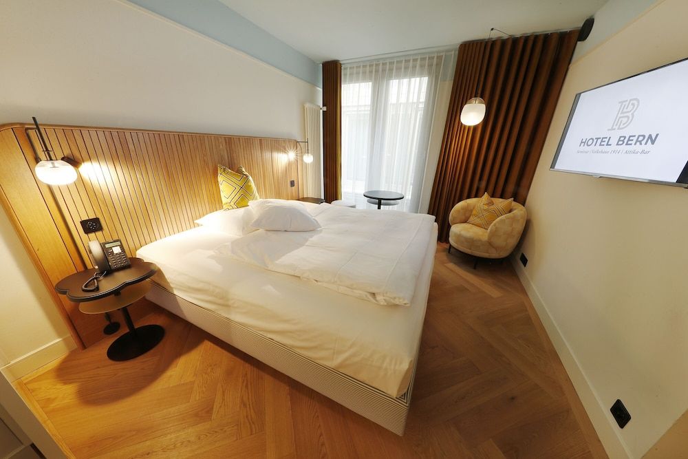 Best Western Plus Hotel Bern Standard Room, 1 Queen Bed, Refrigerator (Converts to 2 Twin Beds) 2