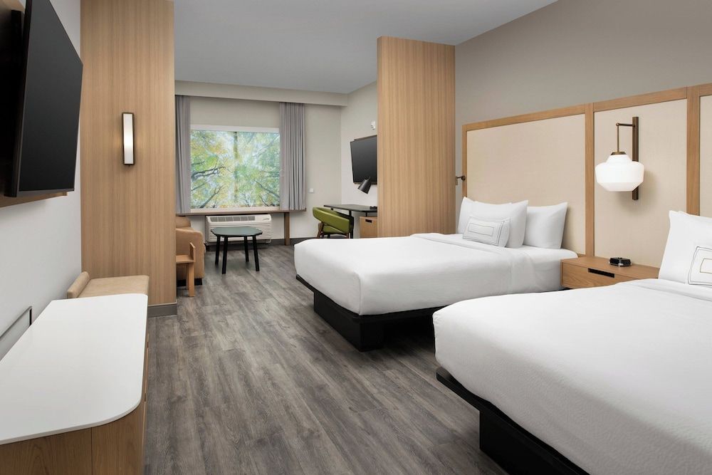 Suite, Multiple Beds, Non Smoking