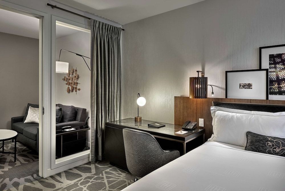 undefined LondonHouse Chicago, Curio Collection by Hilton 4