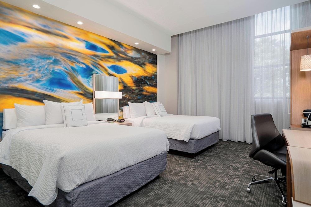 undefined Courtyard by Marriott Niagara Falls USA 6