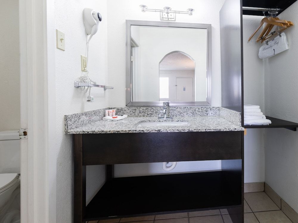 OYO Hotel DeRidder Hwy 171 North Room, 2 Queen Beds 7