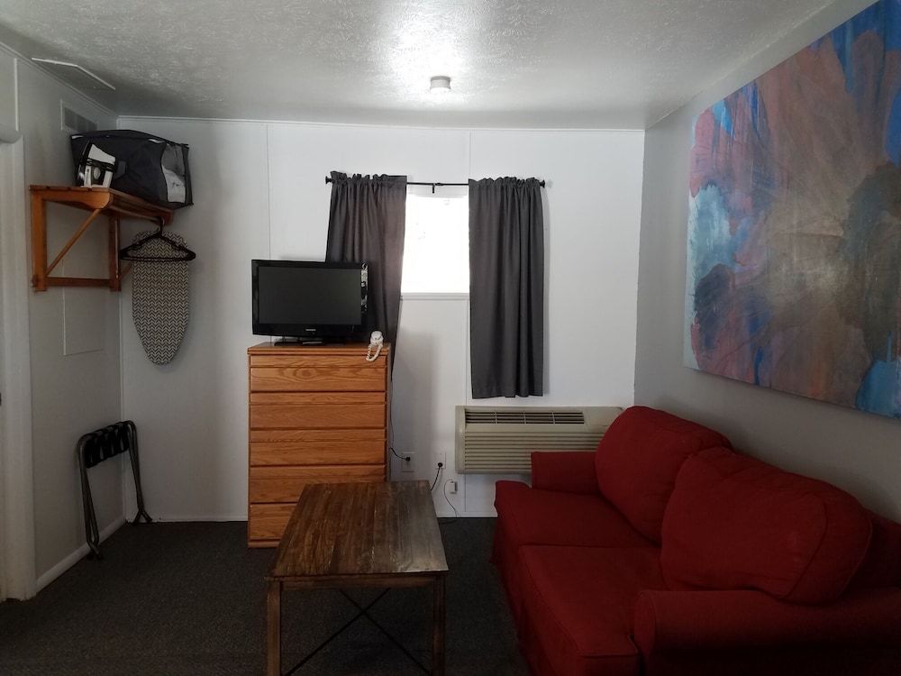 Standard Room (Room 2)