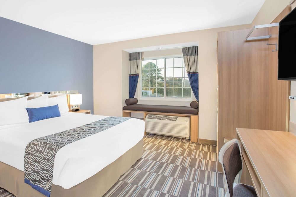 Room, 1 Queen Bed, Accessible, Non Smoking
