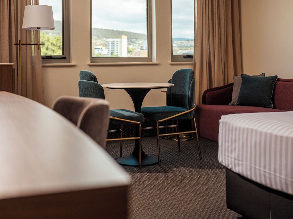Lenna of Hobart King Room - Mountain View 6