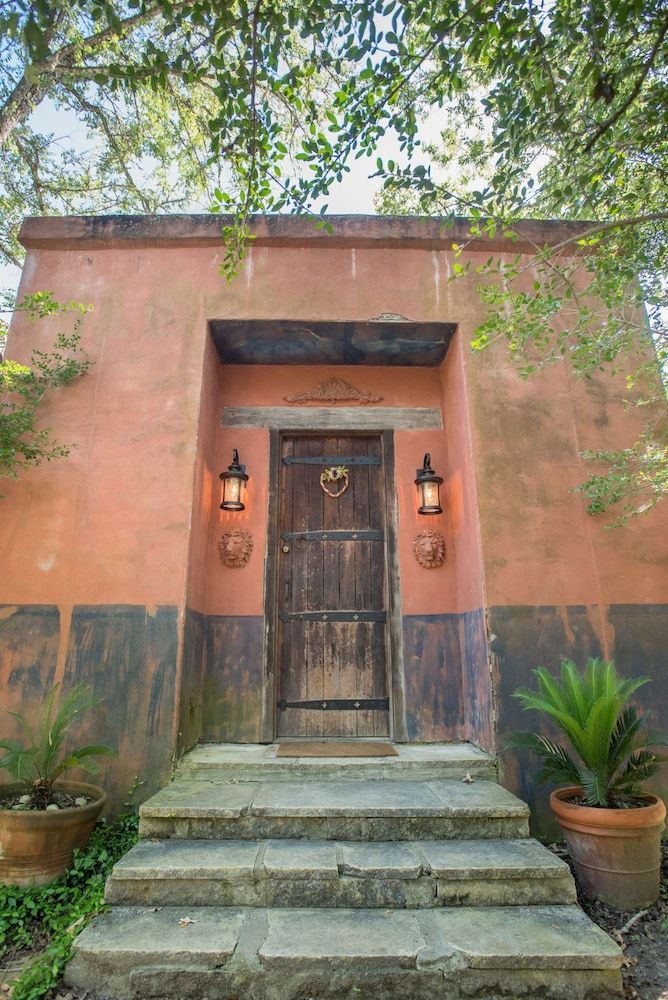 7F Lodge Classic Cabin, 1 Queen Bed, Jetted Tub (Spain) 7