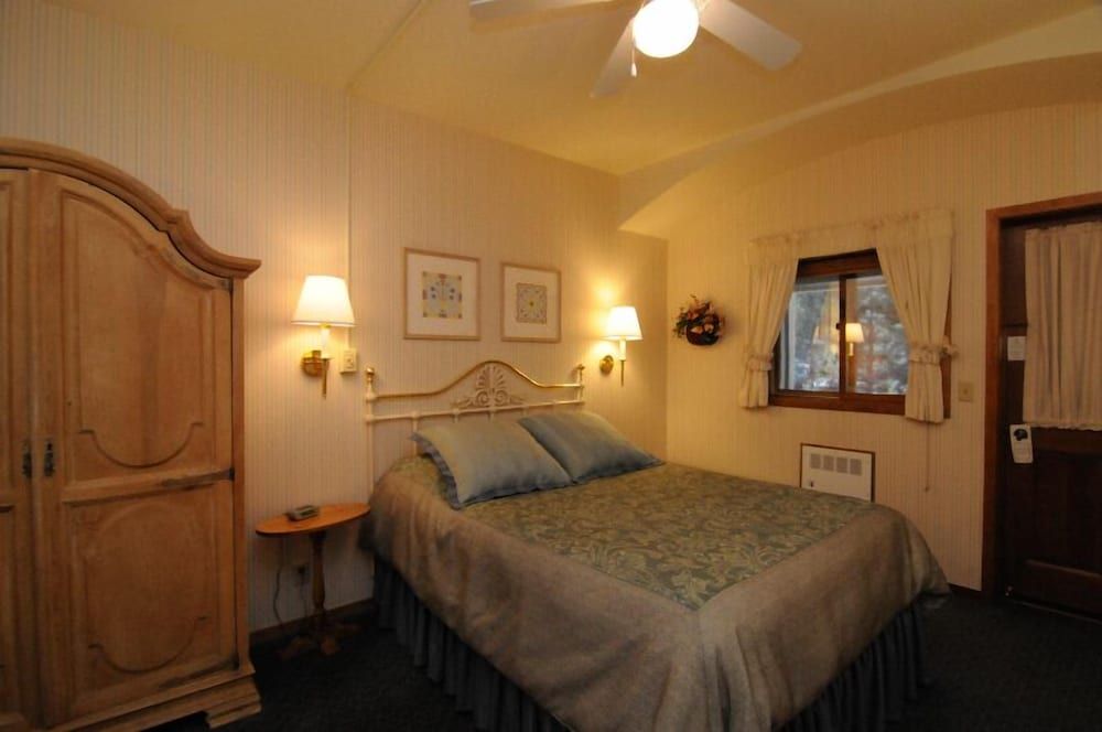 Room, 1 Bedroom (1 Bath)