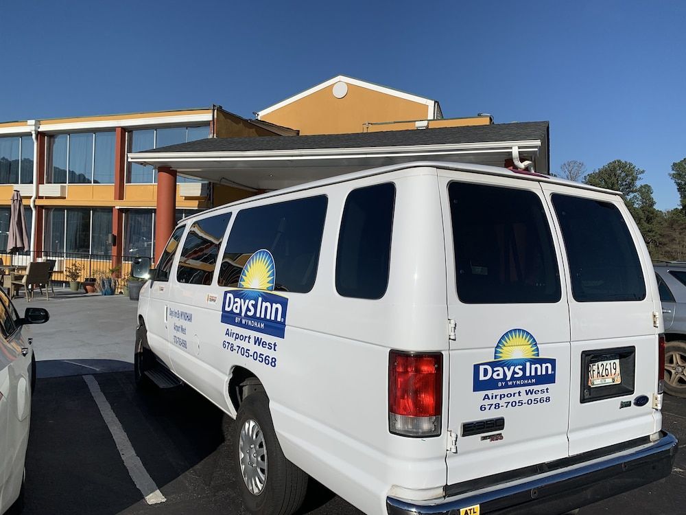 undefined Days Inn by Wyndham Hartsfield Jackson Atlanta Airport West 9