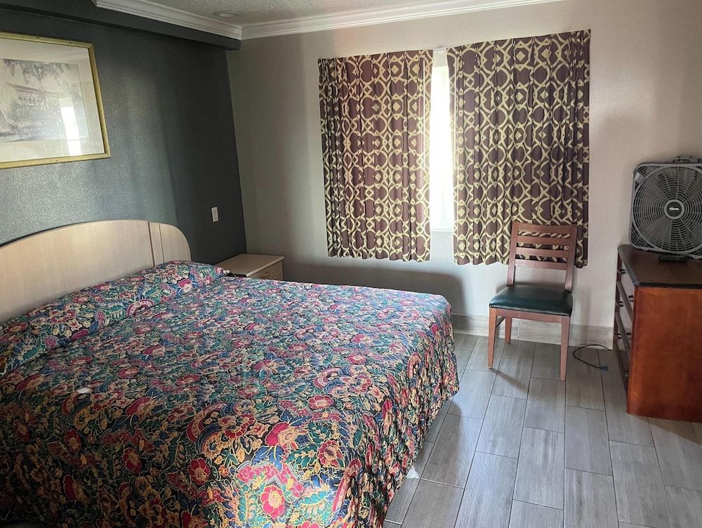 Suite, 2 Bedrooms, Smoking