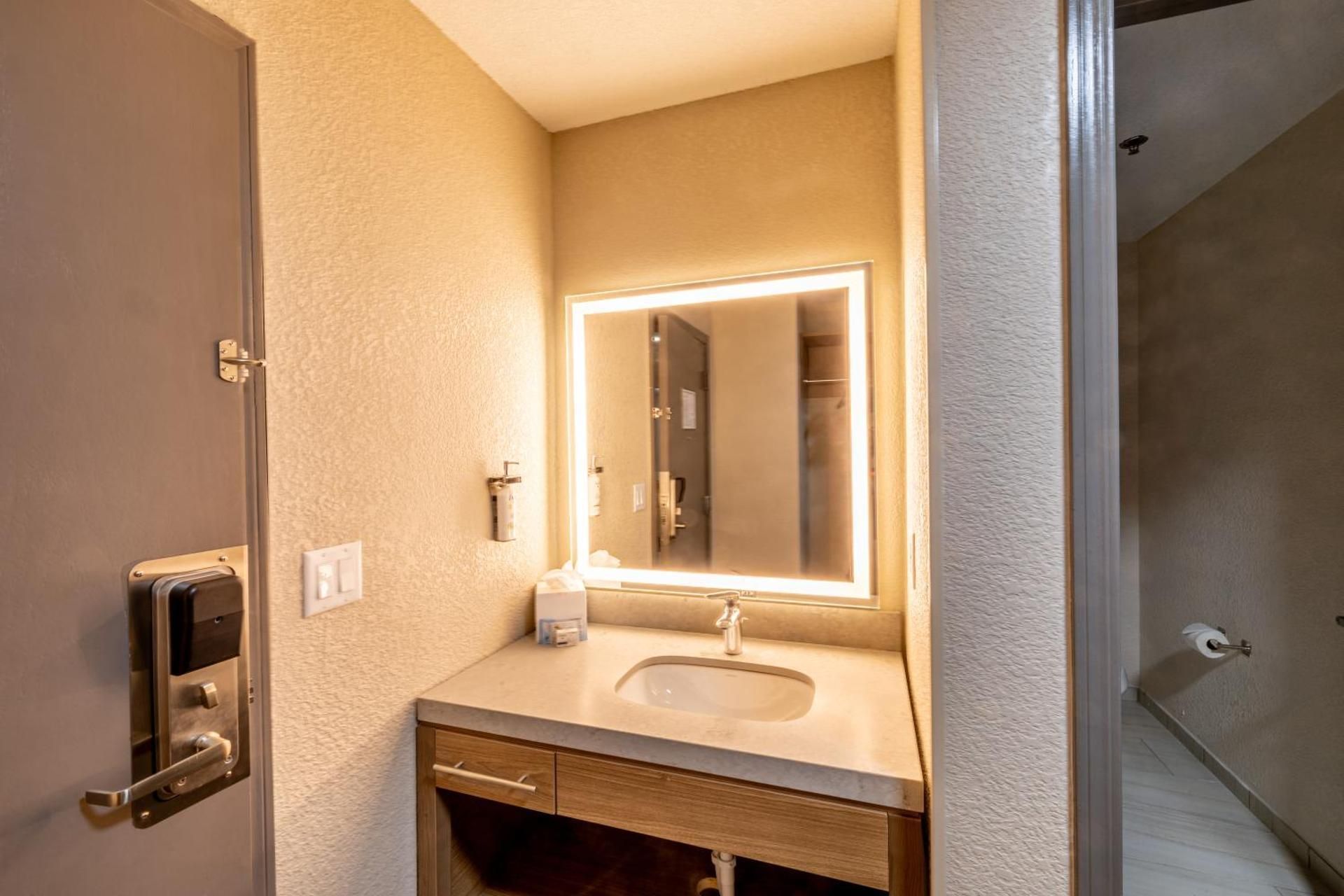 One Bedroom Suite