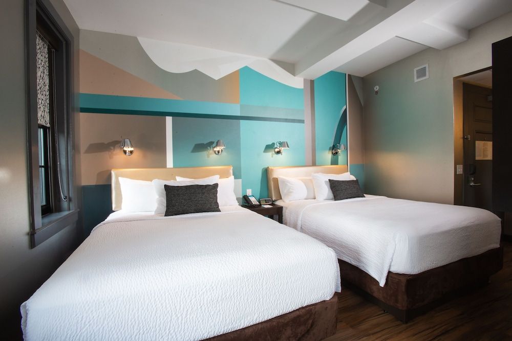 Fairfield Inn & Suites by Marriott Philadelphia Downtown/Center City Room, 2 Queen Beds, Non Smoking 2