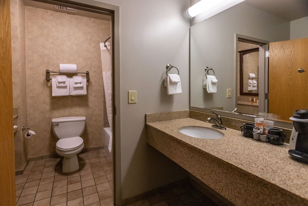 Little Creek Casino Resort Premium Room, 2 Queen Beds, Accessible 2