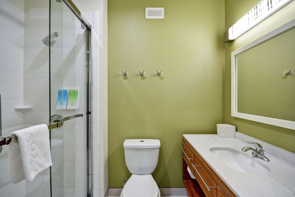 Studio Suite, 1 King Bed, Non Smoking
