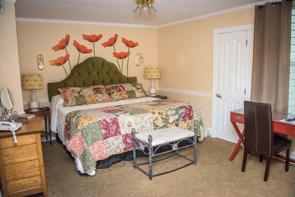 Premium House, King