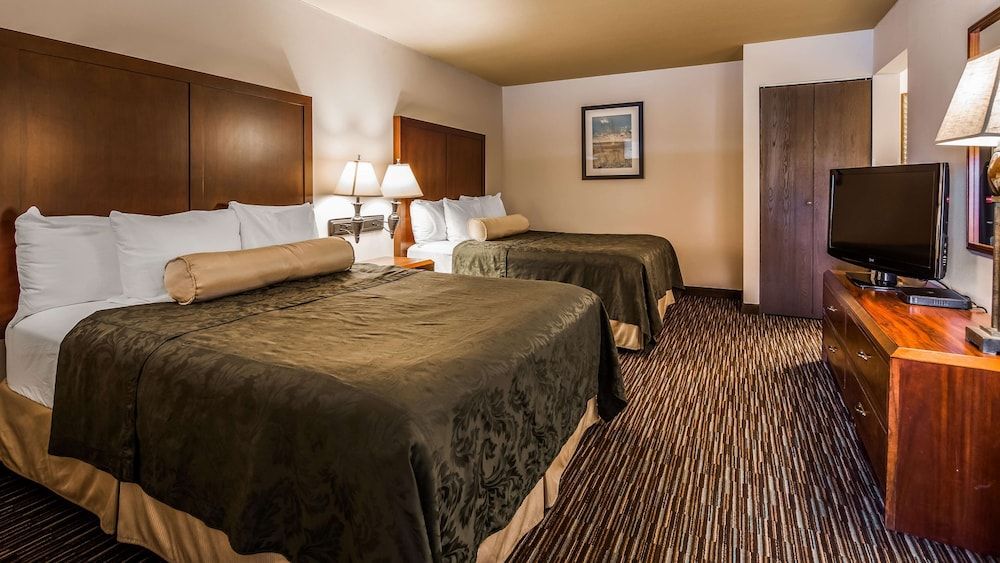 Standard Room, 2 Queen Beds, Non Smoking (Pet Friendly)