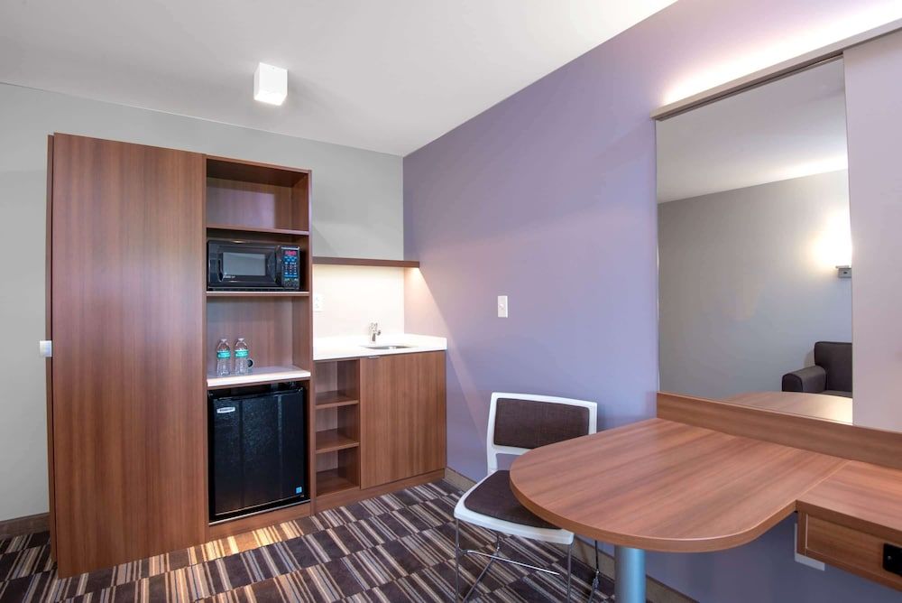 Studio Suite, 1 Queen Bed, Non Smoking