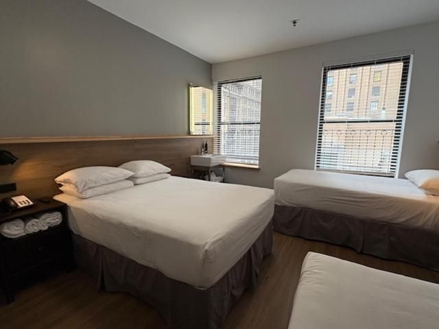 undefined Americana Inn 8