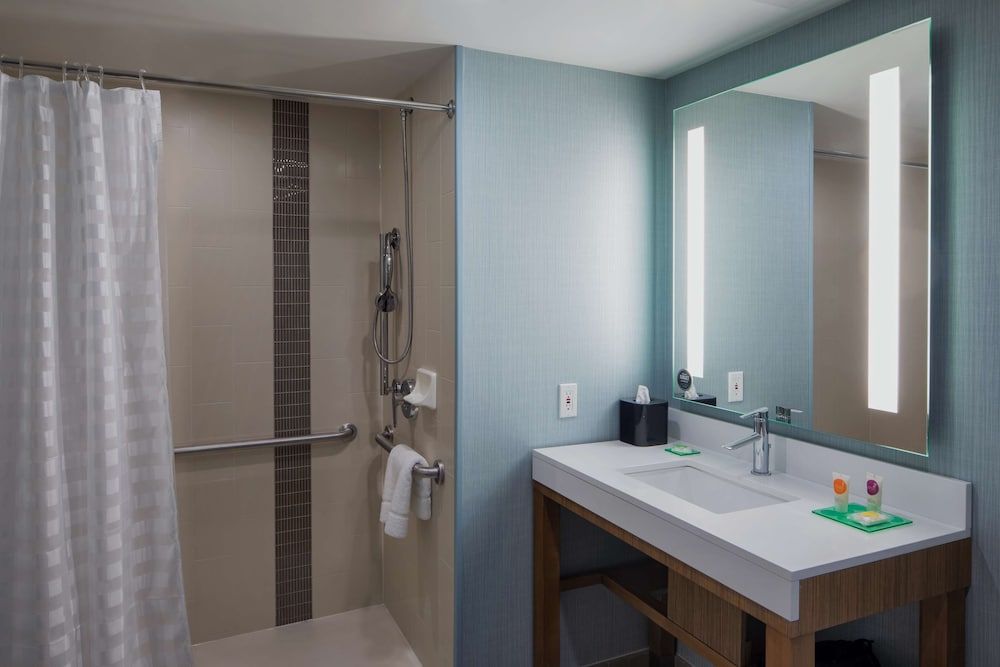 undefined Hyatt Place Long Island City/New York City 8