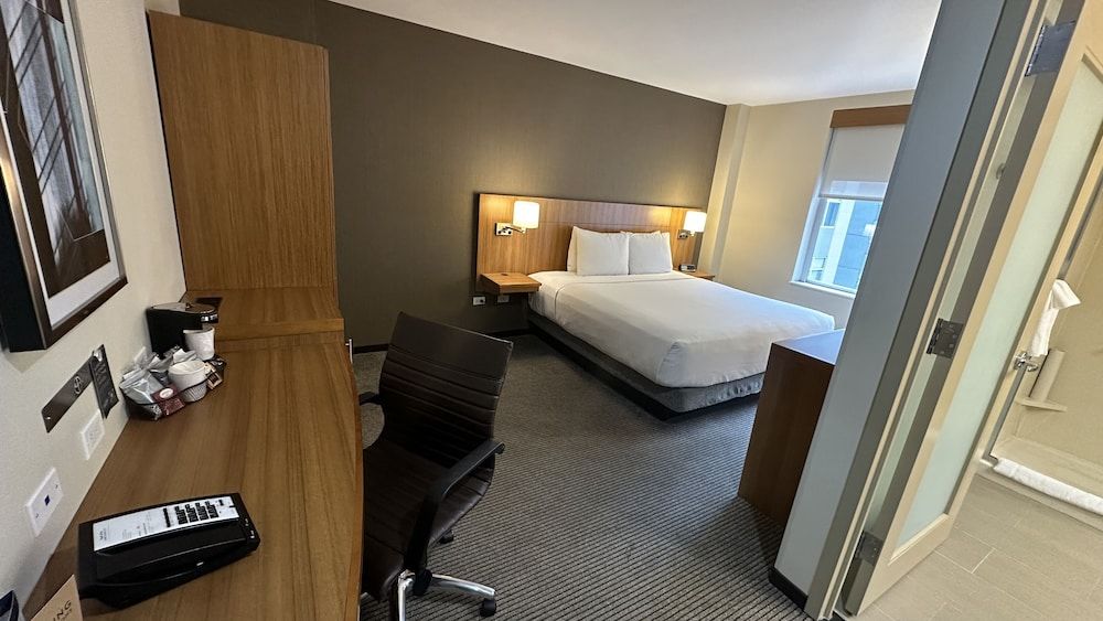 undefined Hyatt Place Long Island City/New York City 9