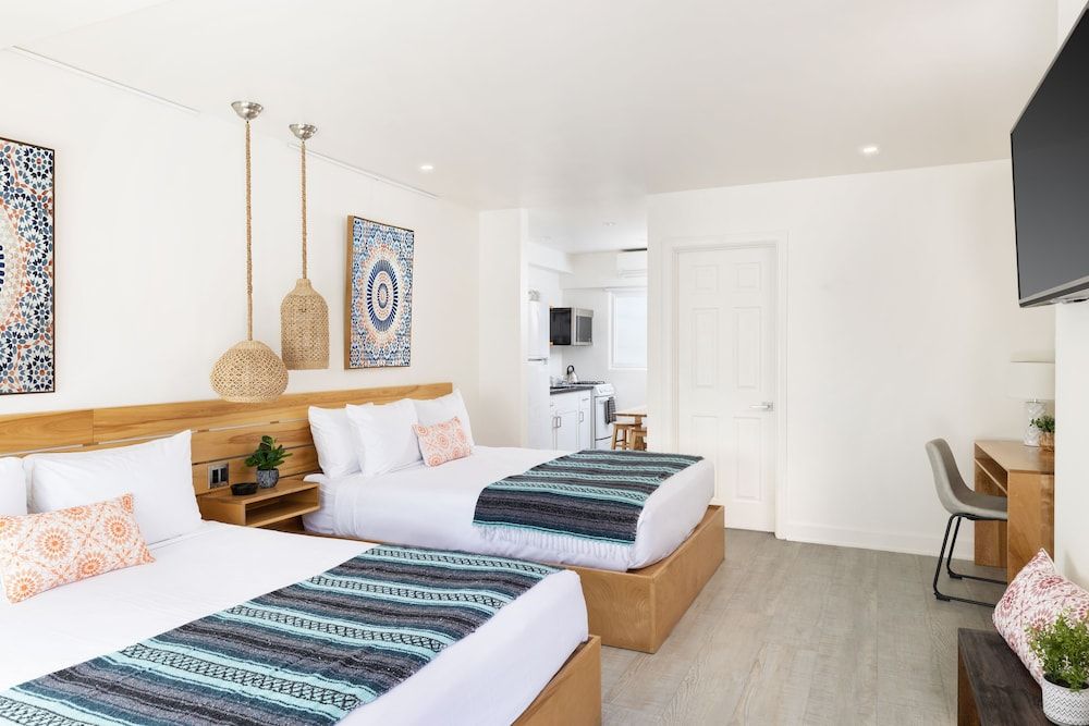 Deluxe Room, 2 Queen Beds, Kitchen, Pool View (Ground Floor)