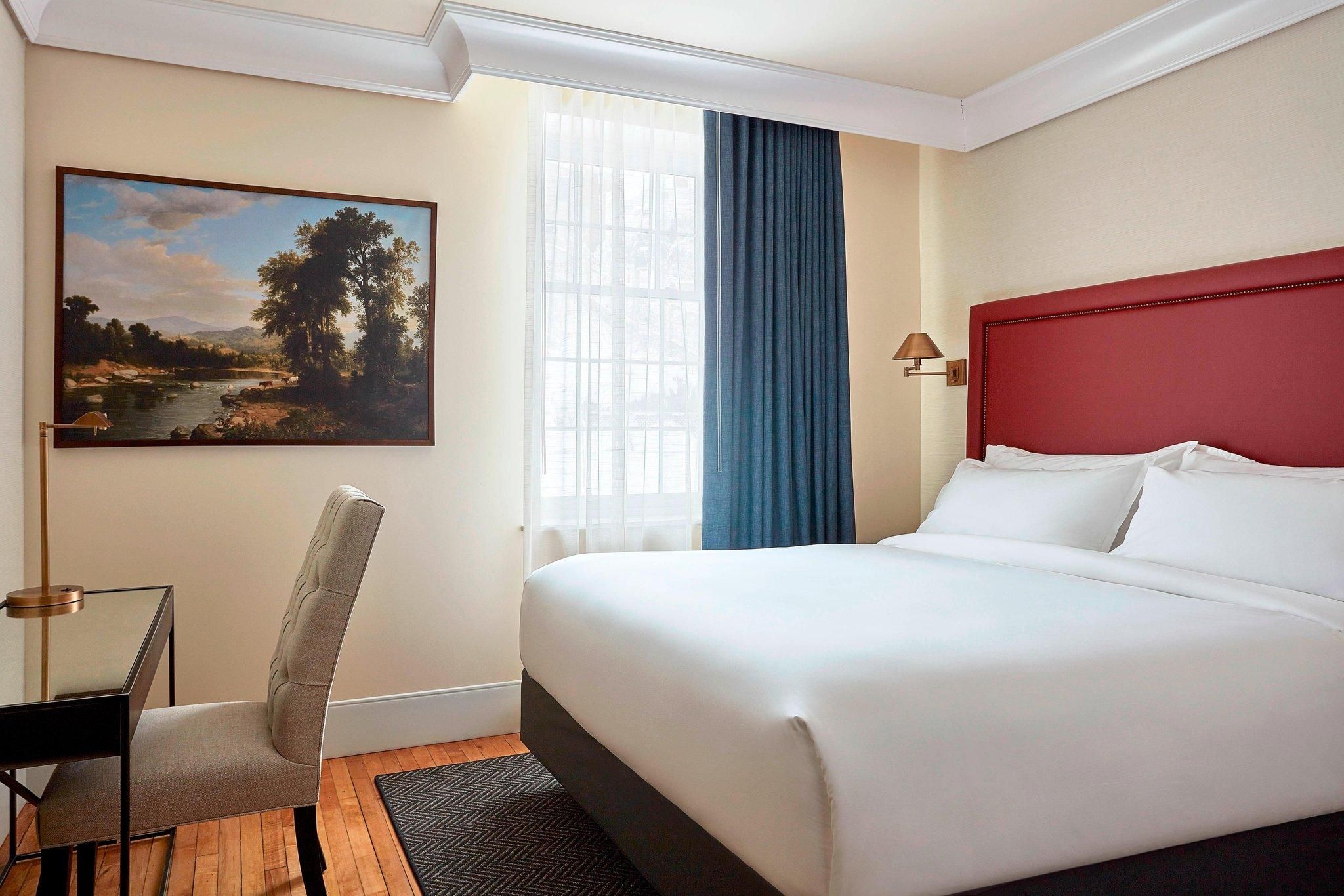 Guest Room, 1 King
