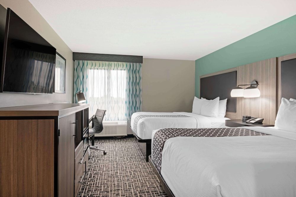 Standard Room, 2 Queen Beds, Non Smoking