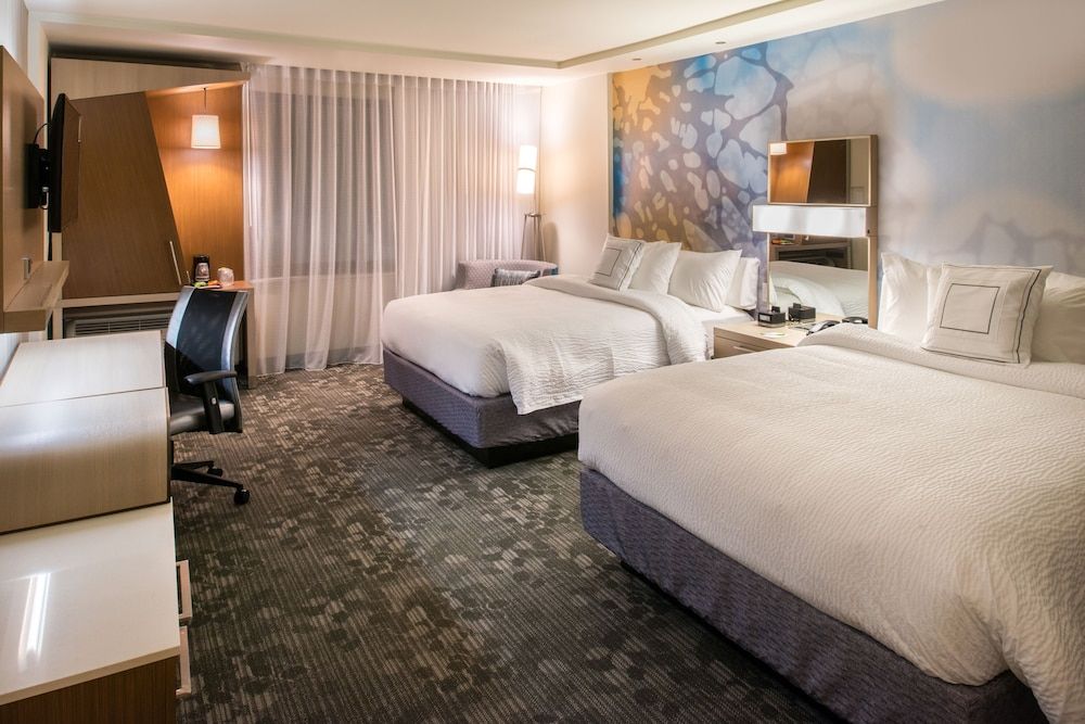 Room, 2 Queen Beds, Non Smoking