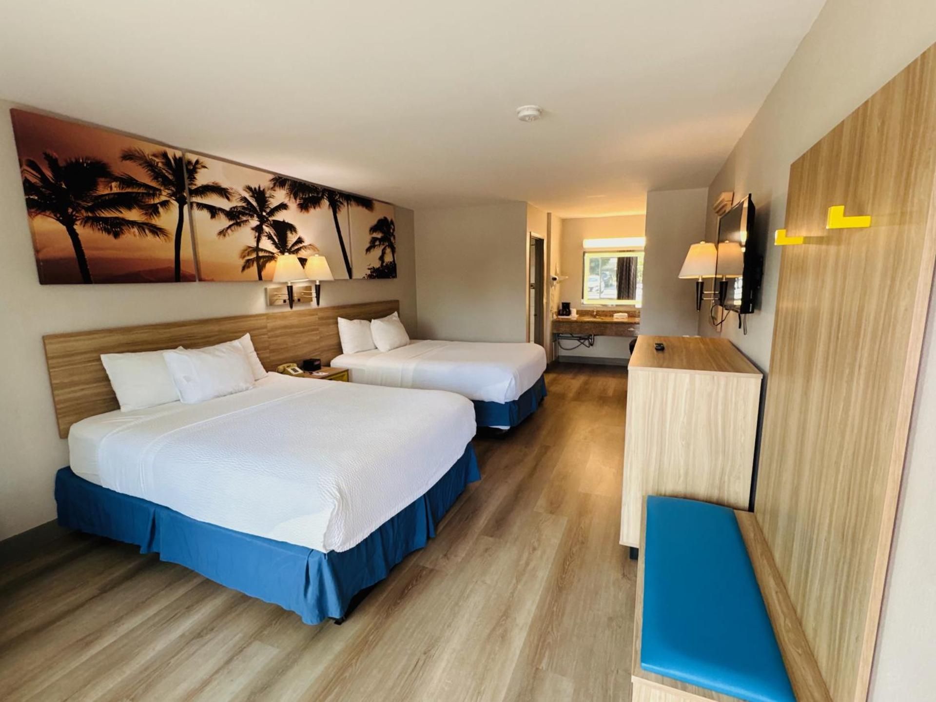 2 Queen Beds Non-Smoking