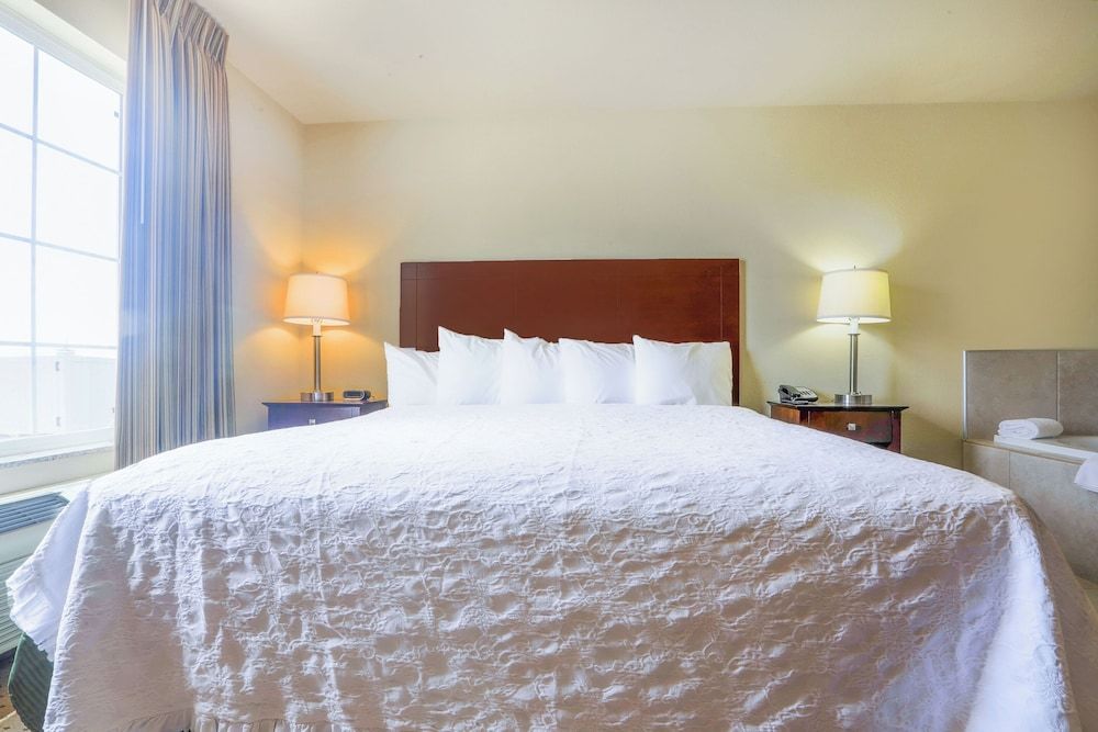 Suite, 1 Bedroom, Jetted Tub