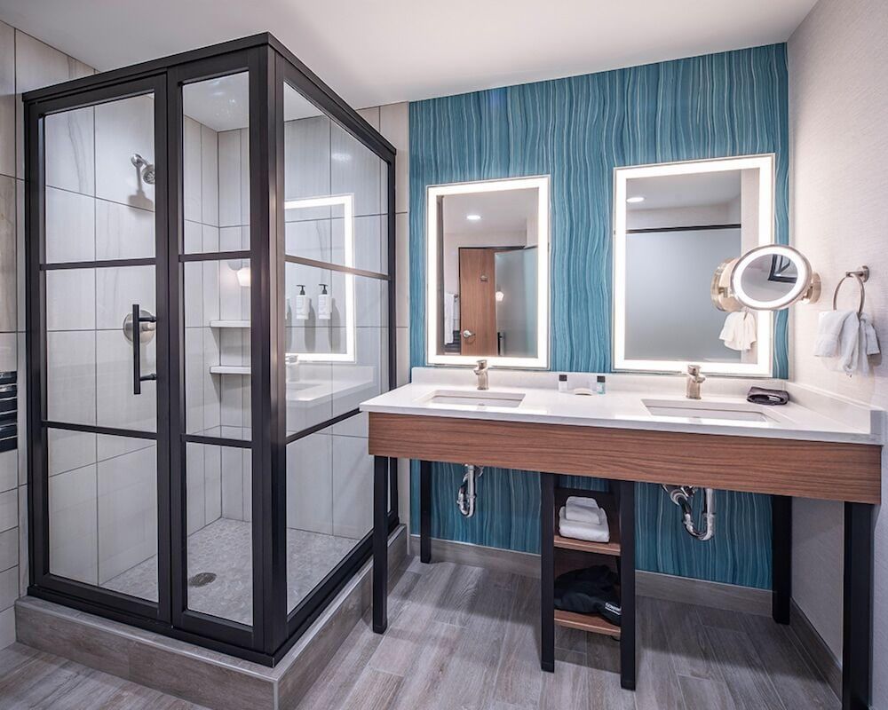 Grand Casino Mille Lacs Grand Suite, 1 King Bed, Non Smoking 2