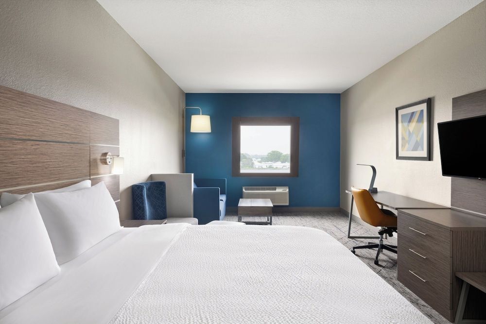 Suite, 1 King Bed