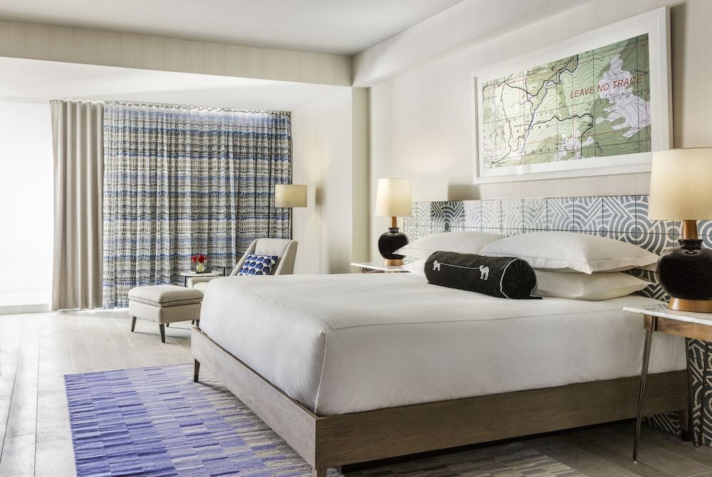 Room, 1 King Bed (View)