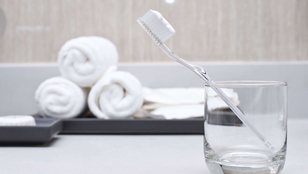 M Star North Canton - Hall of Fame Room, 1 King Bed, Non Smoking, Refrigerator & Microwave 10