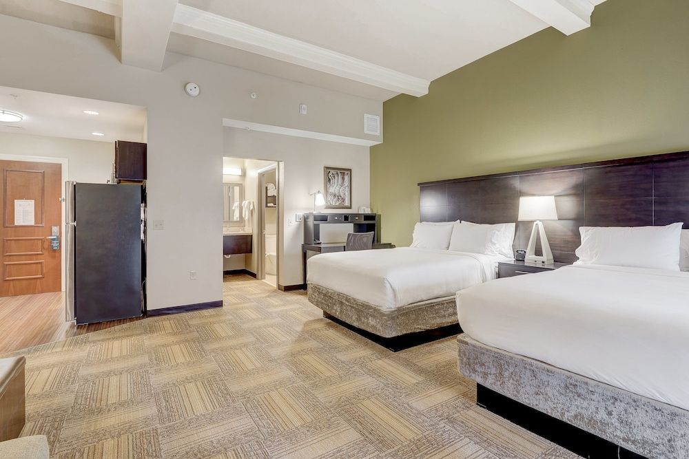 Studio Suite, 2 Queen Beds, Kitchen, City View