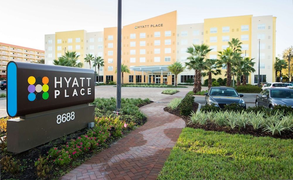undefined Hyatt Place Orlando/Lake Buena Vista 4