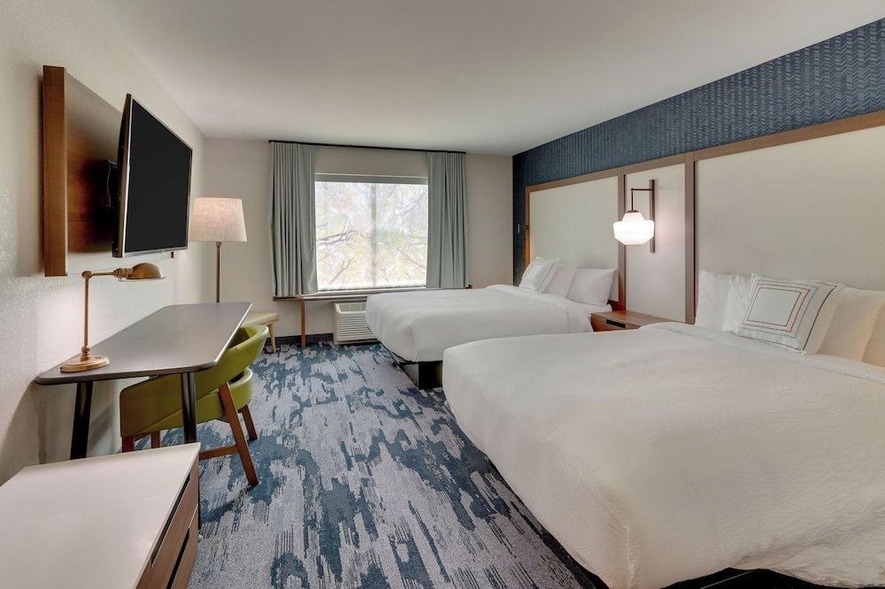 Room, 2 Queen Beds, Non Smoking