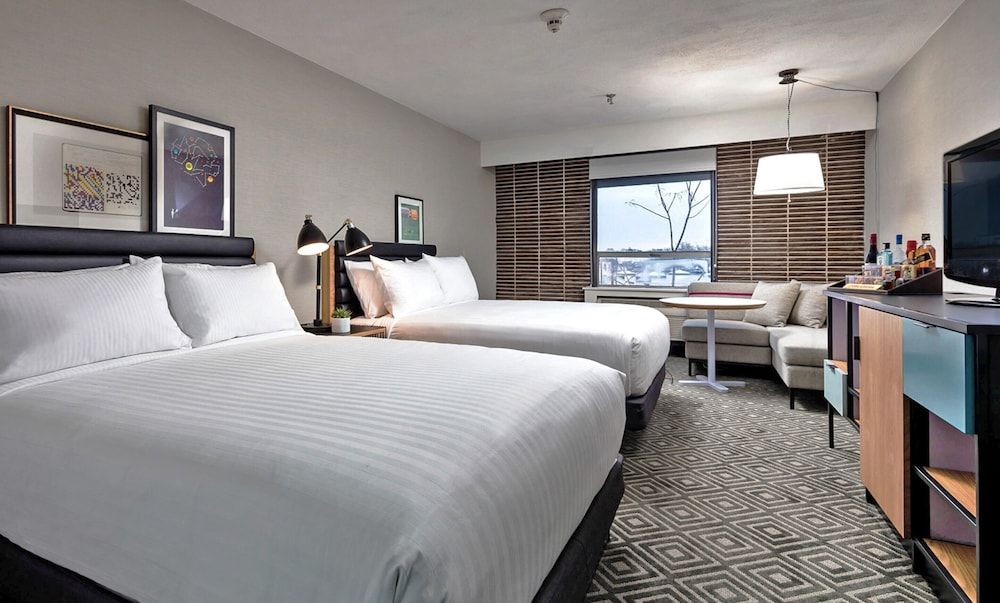 Deluxe Room, 2 Queen Beds