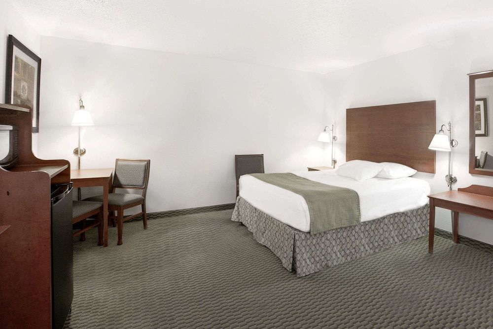 Studio Suite, Multiple Beds, Non Smoking