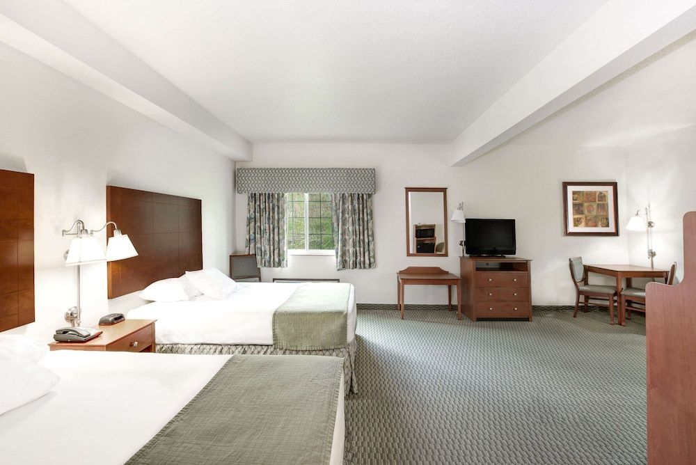 Studio Suite, 2 Queen Beds, Non Smoking