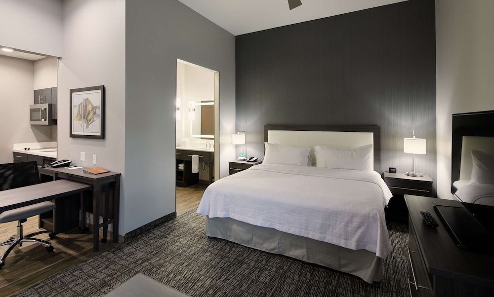 Studio Suite, 1 King Bed, Non Smoking