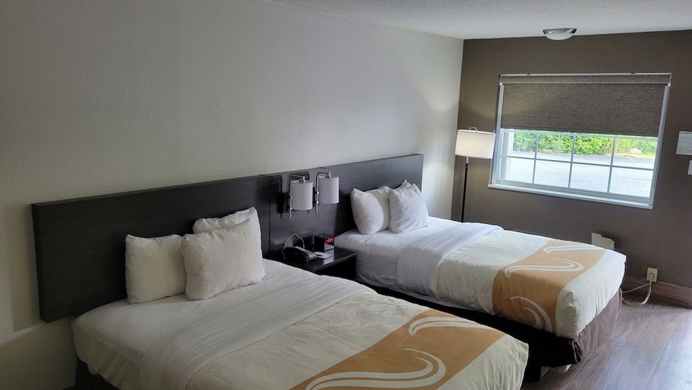 Quality Inn Forsyth near GA Public Safety Training Center Standard Room, 2 Double Beds, Non Smoking 5