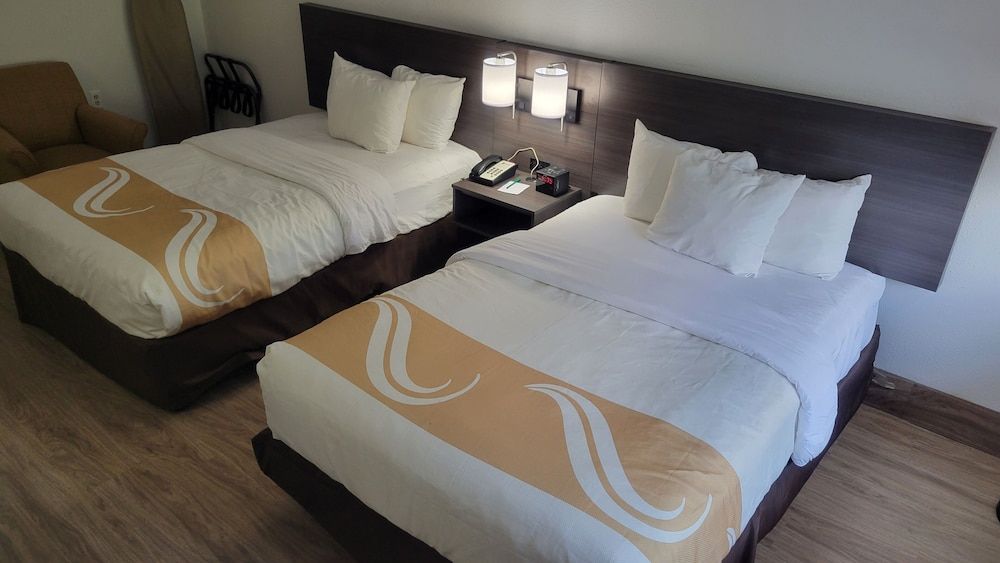 Quality Inn Forsyth near GA Public Safety Training Center Standard Room, 2 Double Beds, Non Smoking 6