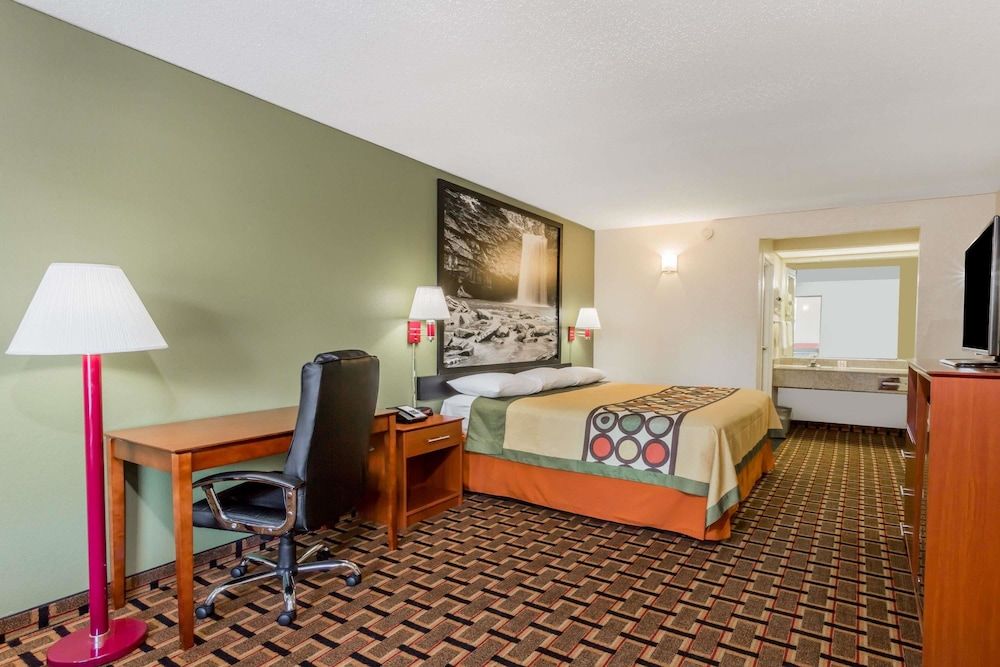 Room, 1 Queen Bed, Non Smoking
