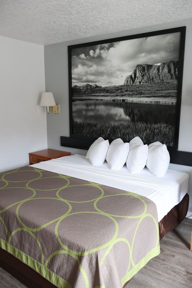 Room, 1 Queen Bed, Accessible, Non Smoking (Mobility Accessible)