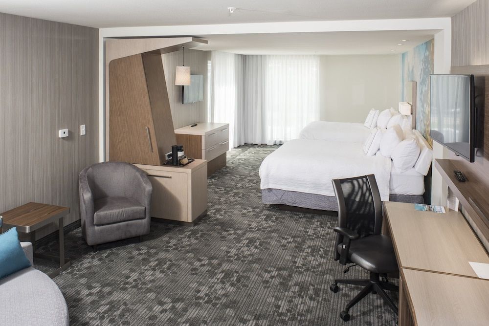 Suite, Multiple Beds, Non Smoking