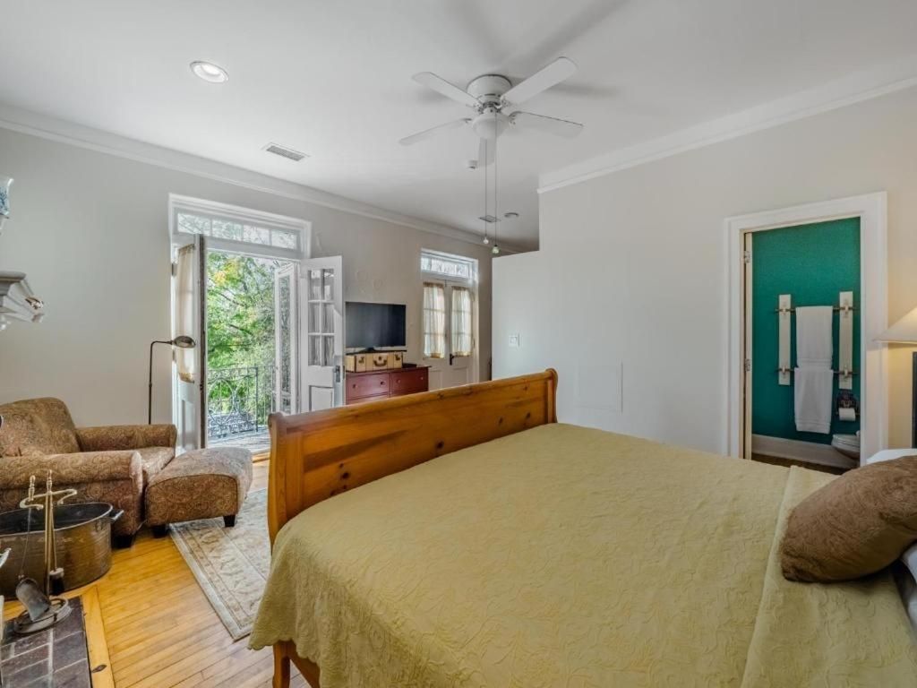 King Room with Balcony