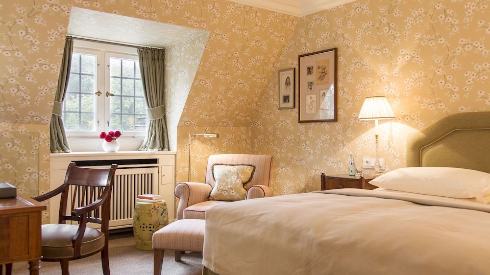 Schlosshotel Kronberg - Hotel Frankfurt Room, Non Smoking (Heritage) 2