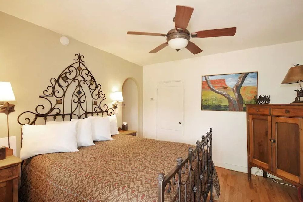 Santa Fe Bed & Breakfast