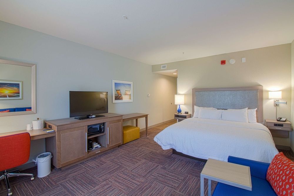 Room, 1 King Bed, Accessible, Non Smoking (hearing acc)