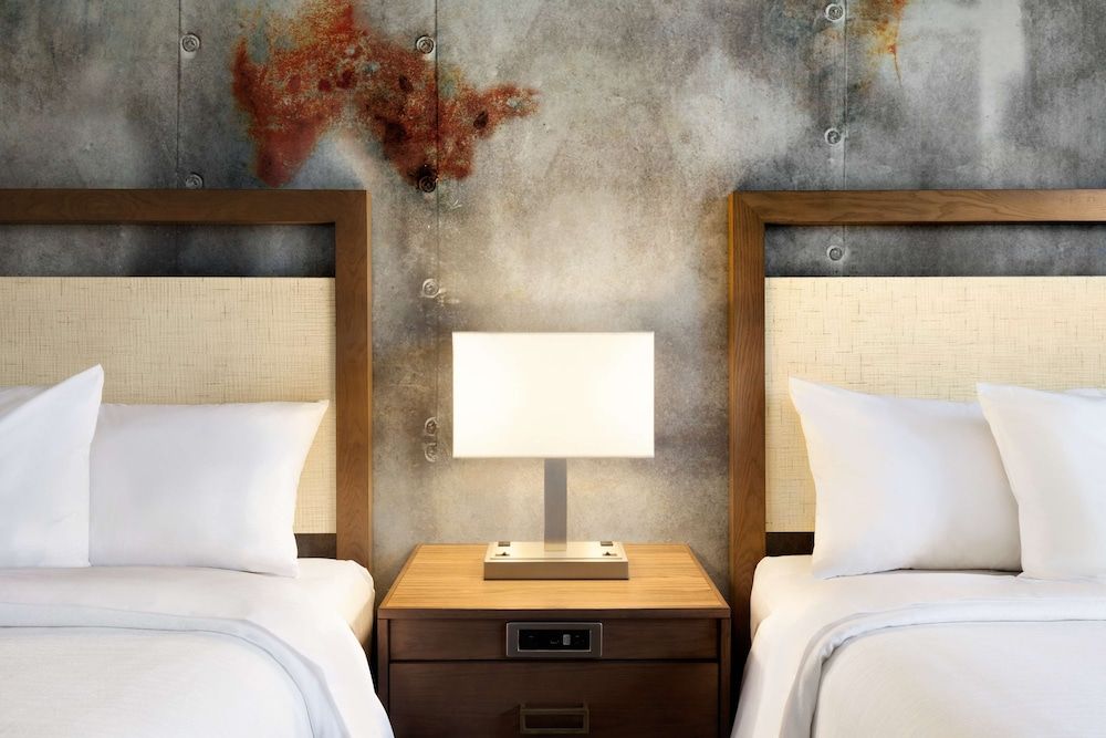 Suite, 2 Queen Beds, Non Smoking
