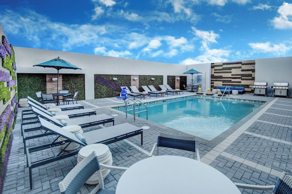 undefined TownePlace Suites by Marriott Miami Airport